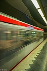 U-Bahn Bochum : Der Zug kommt ...